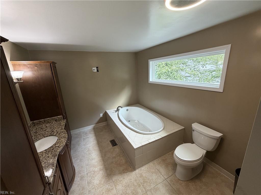 1704 Paisley Ct Property Photo 24