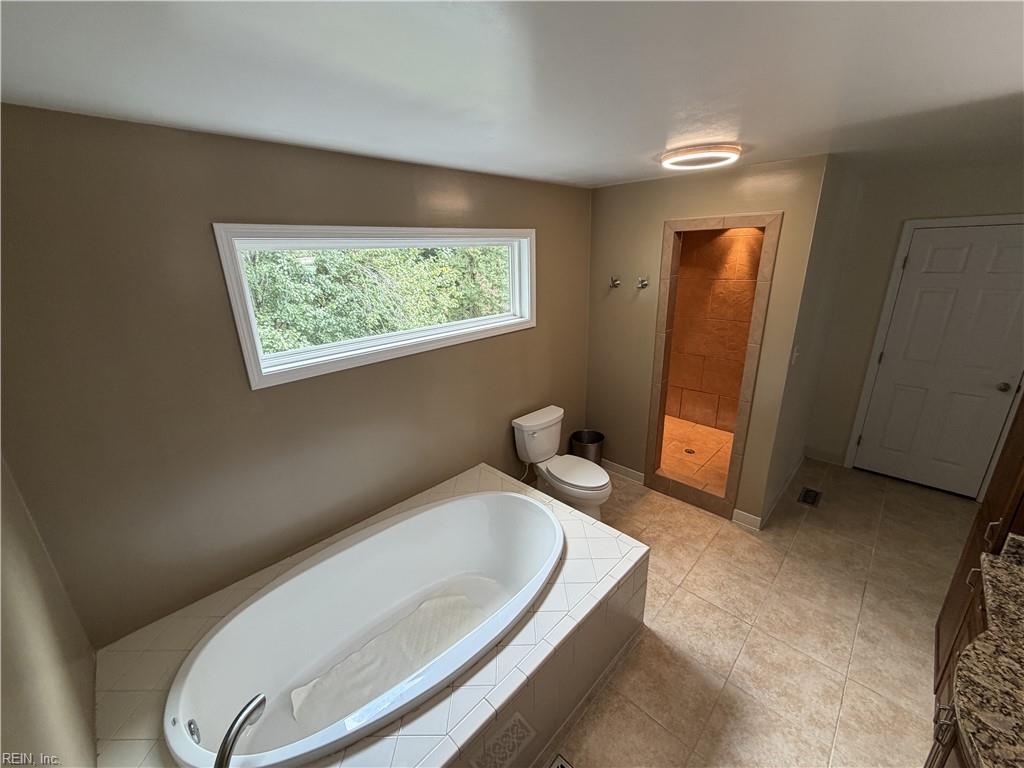 1704 Paisley Ct Property Photo 25