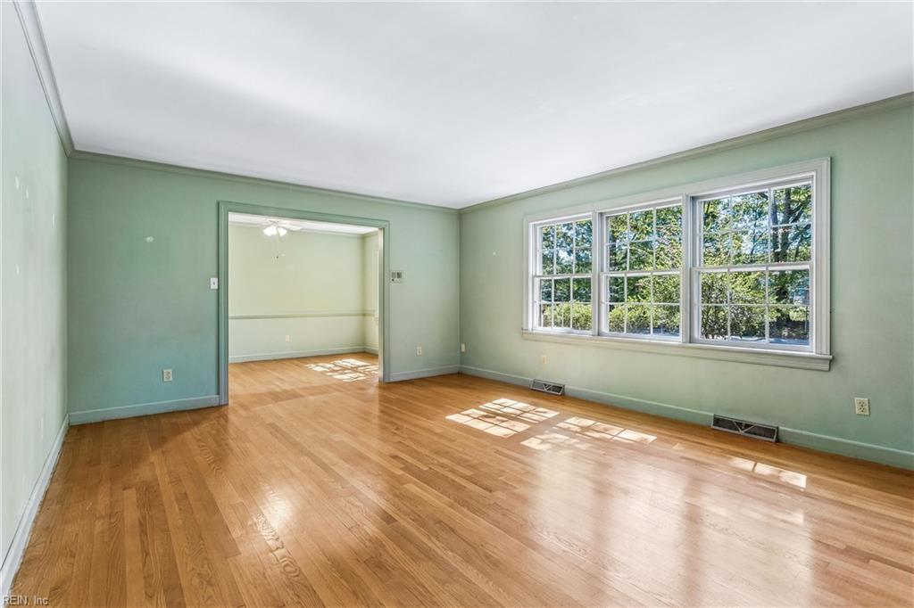9 Scott Rd Property Photo 8