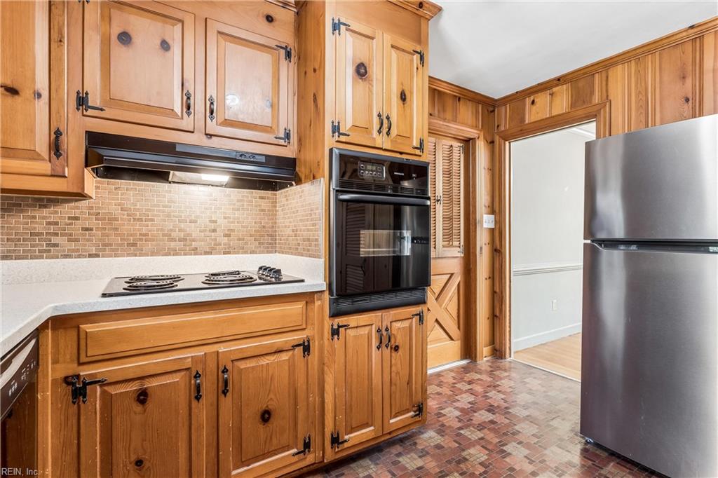 9 Scott Rd Property Photo 15