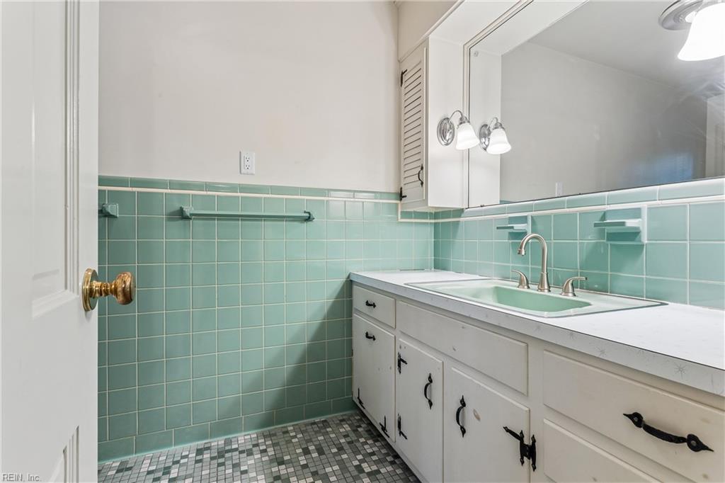 9 Scott Rd Property Photo 35