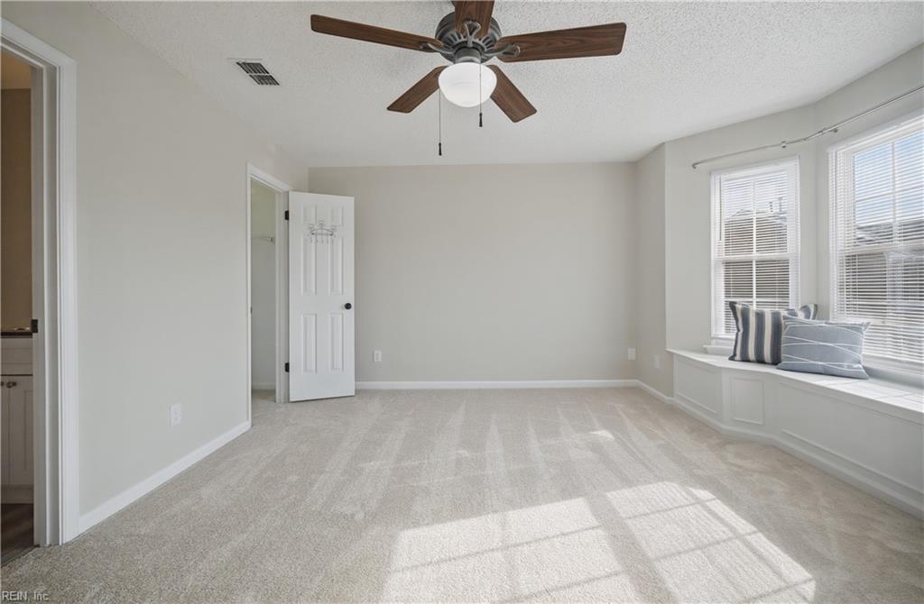 302 Fairfax Ter Property Photo 18