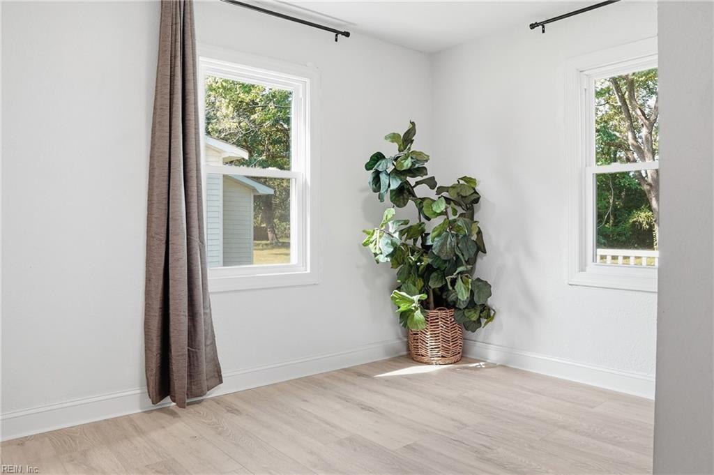 4210 Bainbridge Blvd Property Photo 16