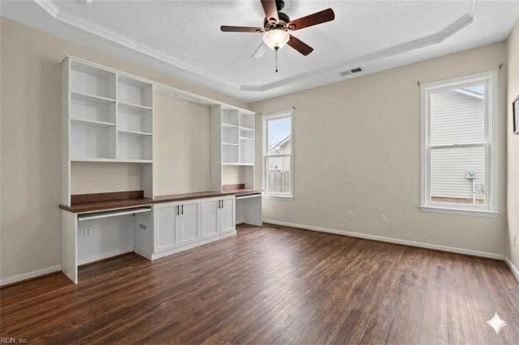 713 Tiffany Green Ct Property Photo 20