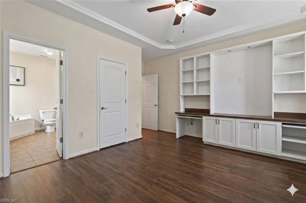 713 Tiffany Green Ct Property Photo 22