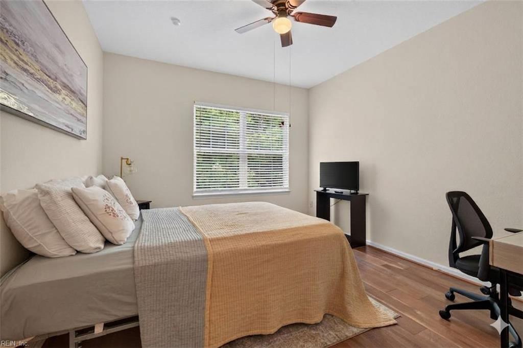 713 Tiffany Green Ct Property Photo 40