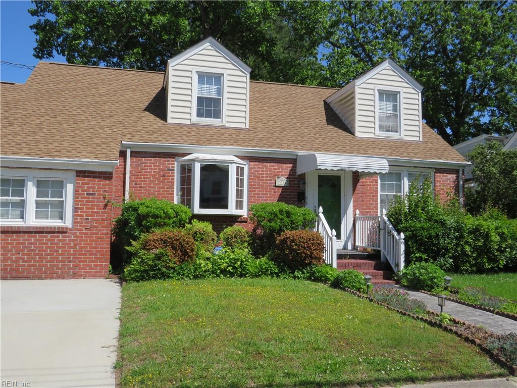 7732 Castleton Pl Property Photo 1