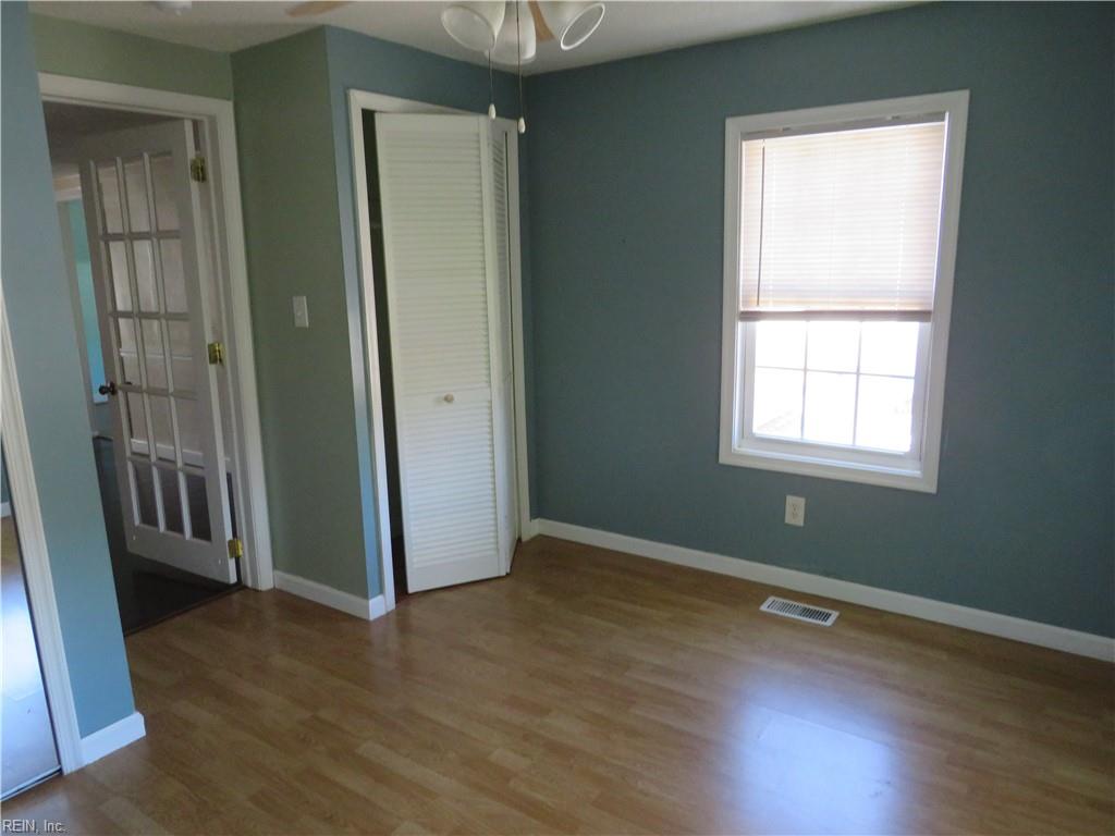 7732 Castleton Pl Property Photo 7