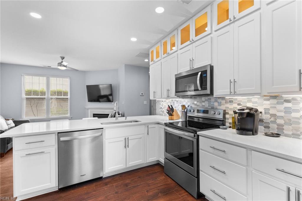4705 Martinique Ct Property Photo 6