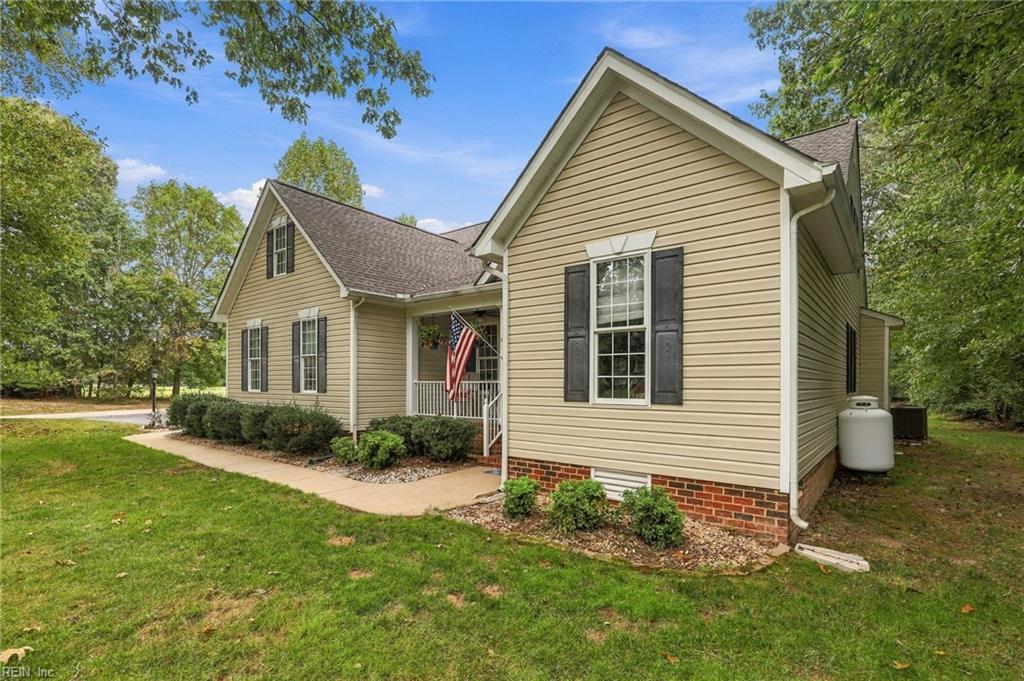 2037 Deerhunters Xing Property Photo 3