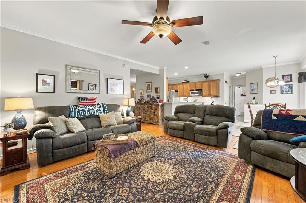 2037 Deerhunters Xing Property Photo 16