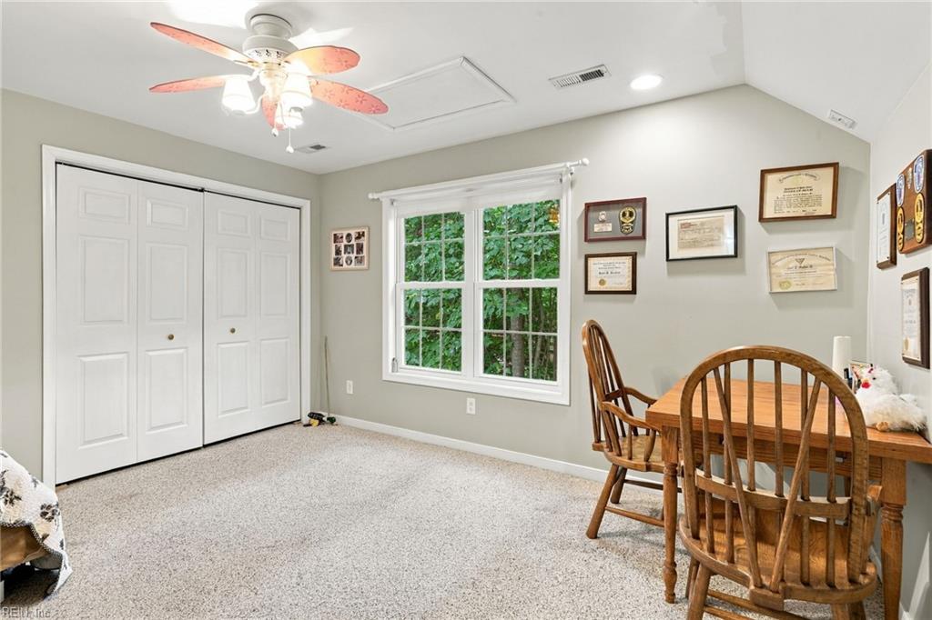 2037 Deerhunters Xing Property Photo 34