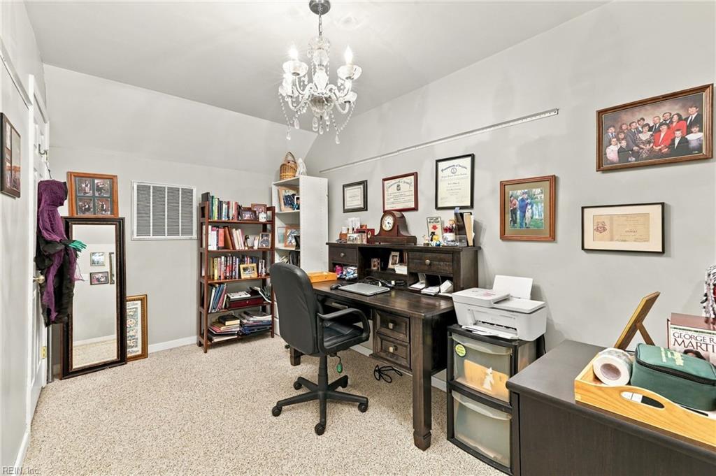 2037 Deerhunters Xing Property Photo 35