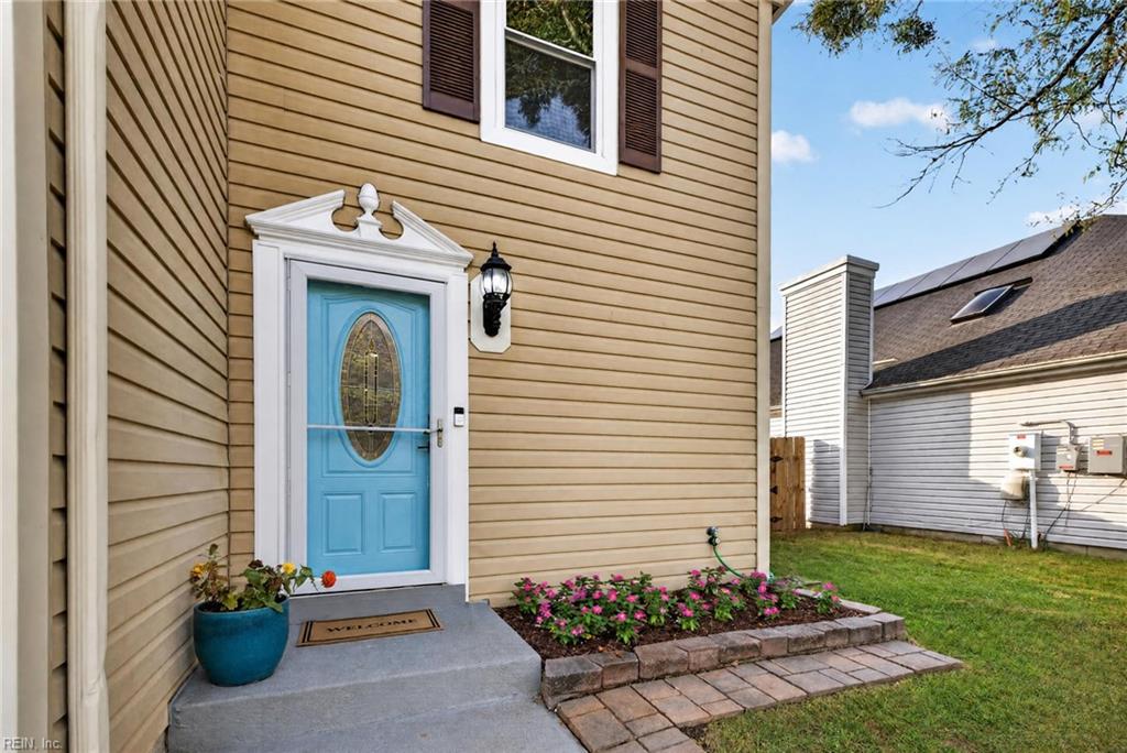 834 Dryden St Property Photo 3