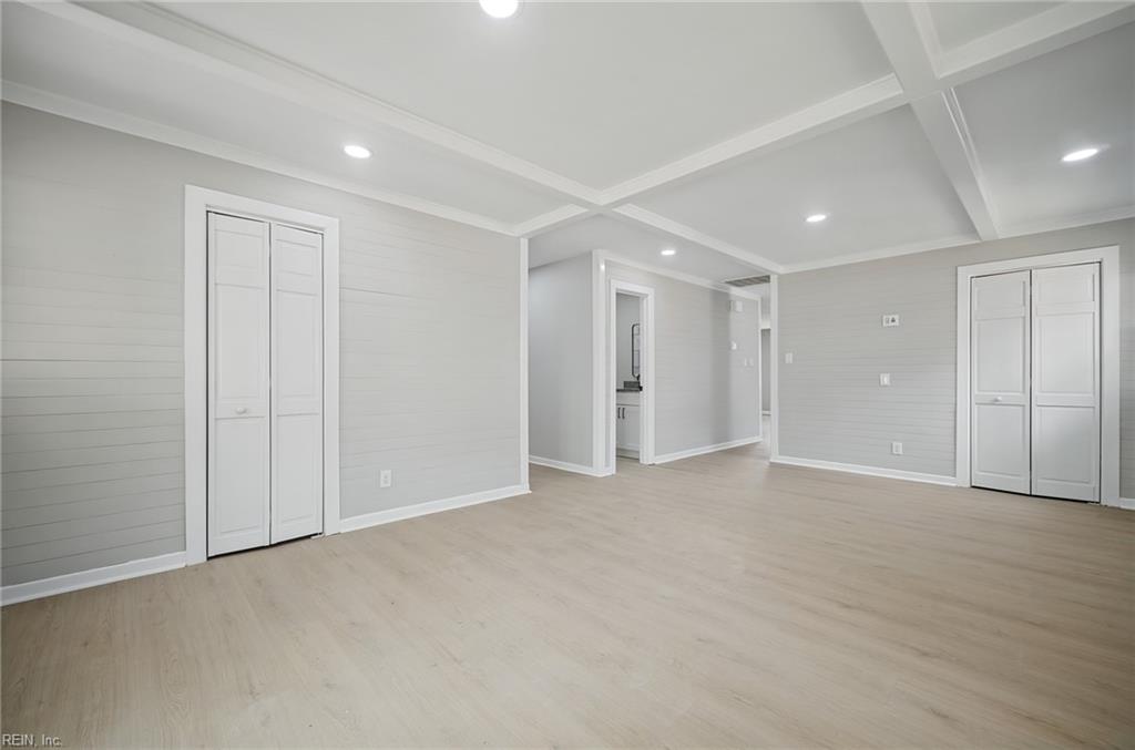 1228 Laurel Ave Property Photo 19