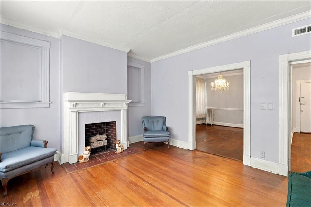 3719 Granby St Property Photo 4