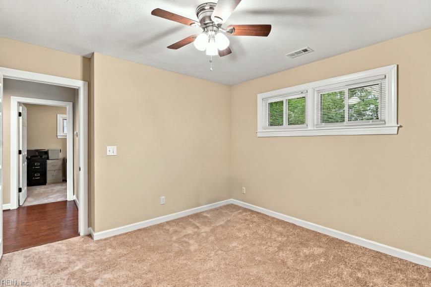 609 Manor Dr Property Photo 19