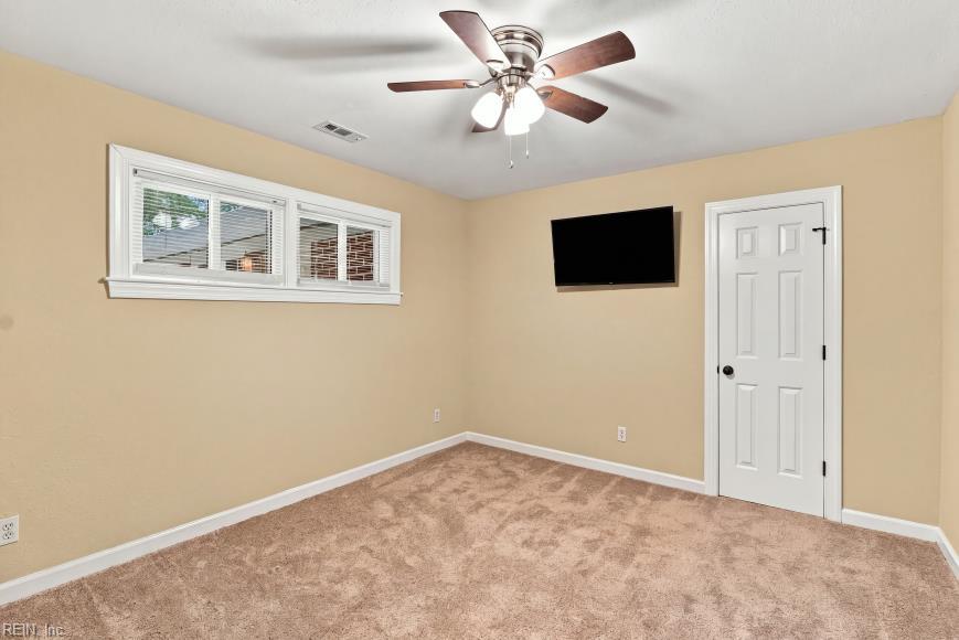 609 Manor Dr Property Photo 20
