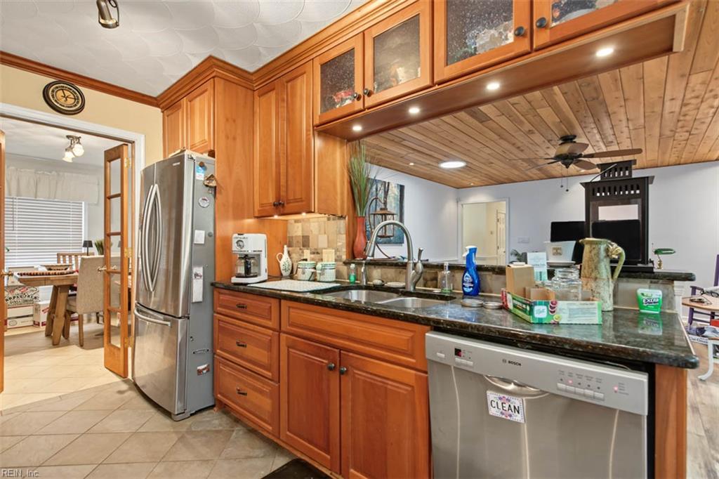 110 Bailey Dr Property Photo 10