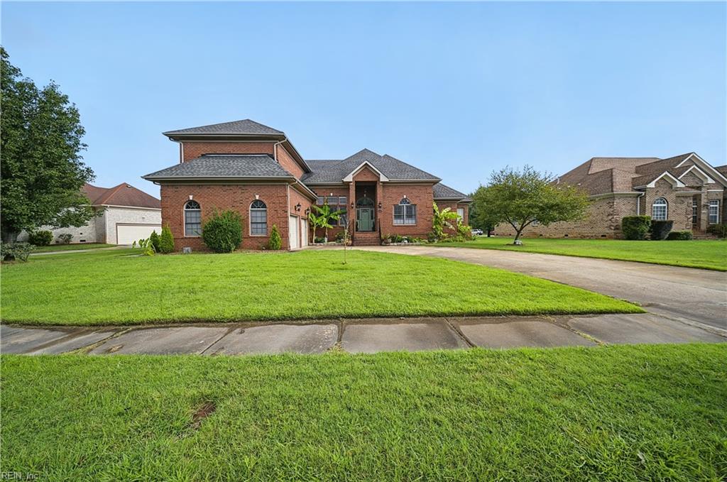 1824 Lancing Crest Ln Property Photo 3