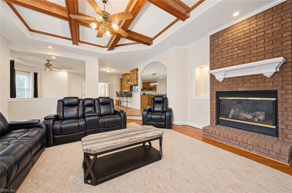 1824 Lancing Crest Ln Property Photo 6