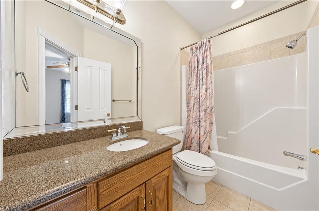 1824 Lancing Crest Ln Property Photo 28