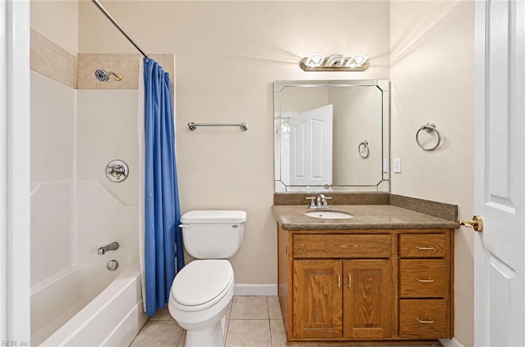 1824 Lancing Crest Ln Property Photo 33