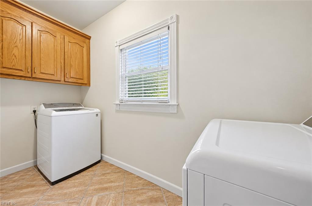 1824 Lancing Crest Ln Property Photo 38