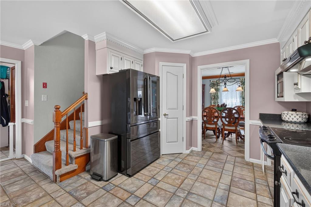 1013 Baydon Ln Property Photo 13