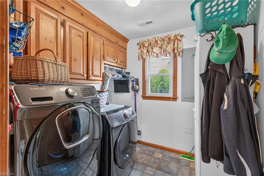 1013 Baydon Ln Property Photo 25