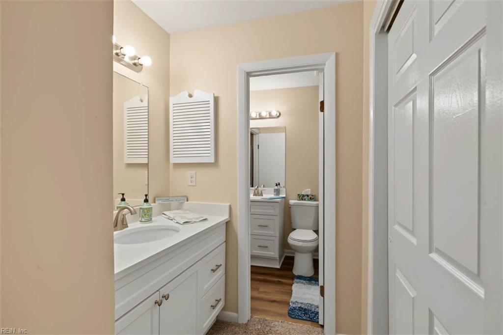 1146 North Green Dr Property Photo 25