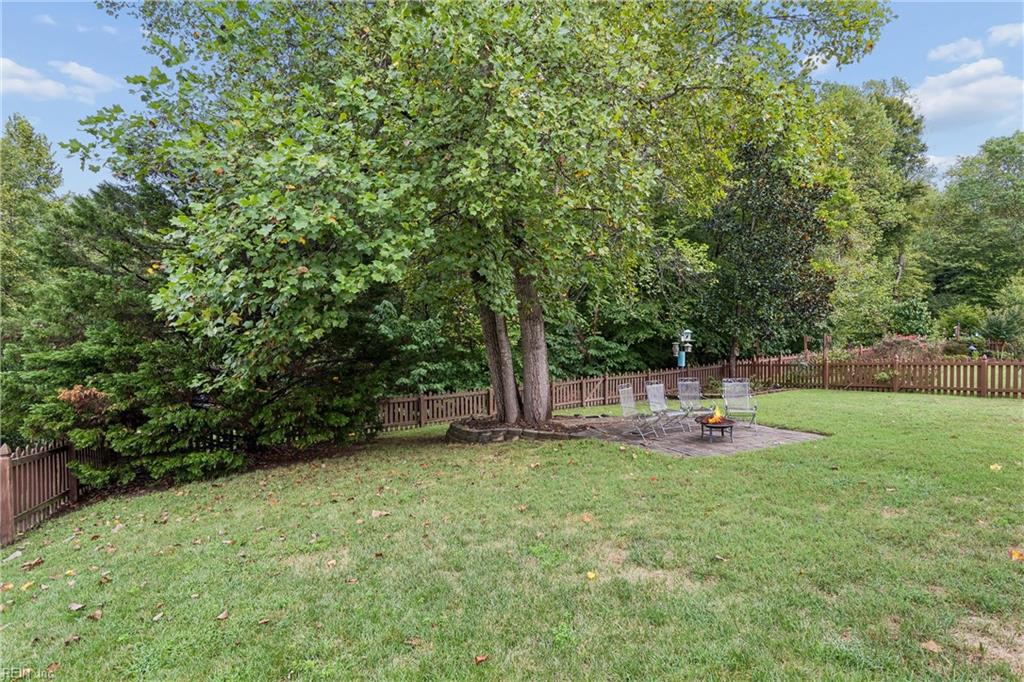 308 Corvette Dr Property Photo 29