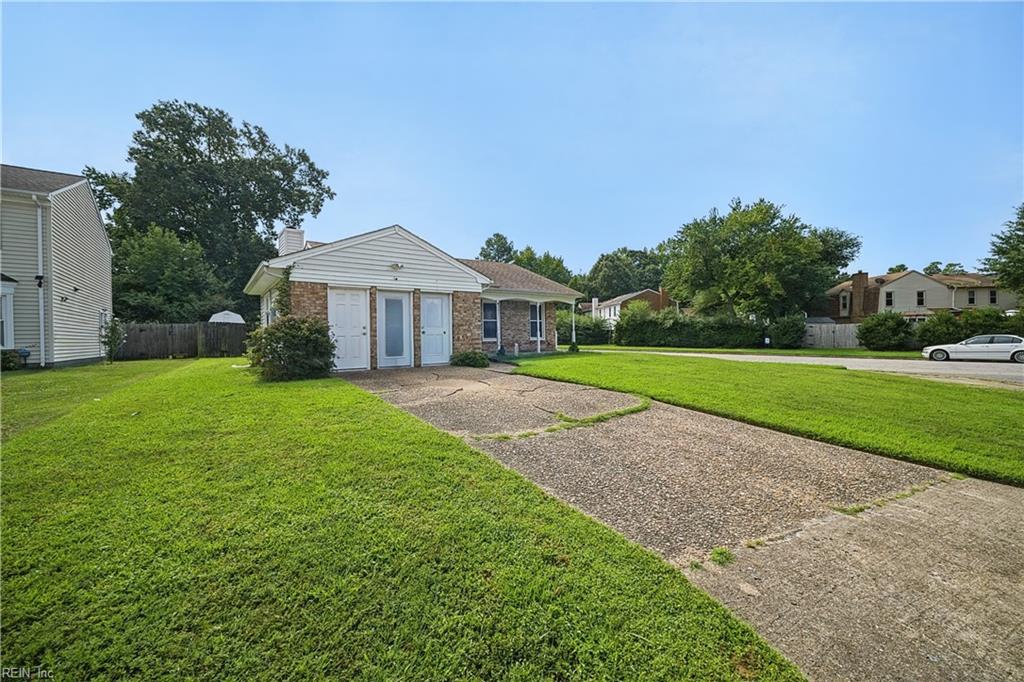 2016 Inverrary Ct Property Photo 2