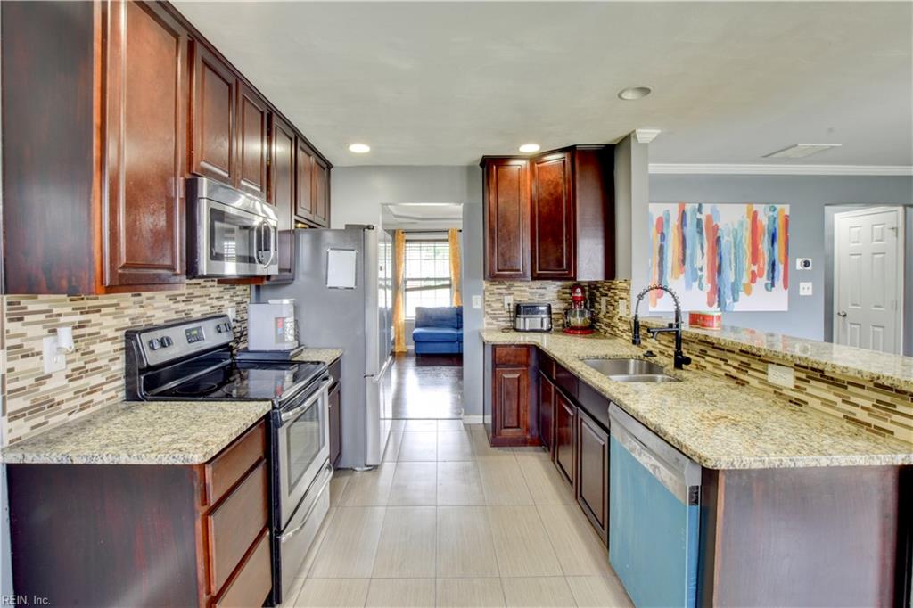 2107 Stalham Rd Property Photo 16
