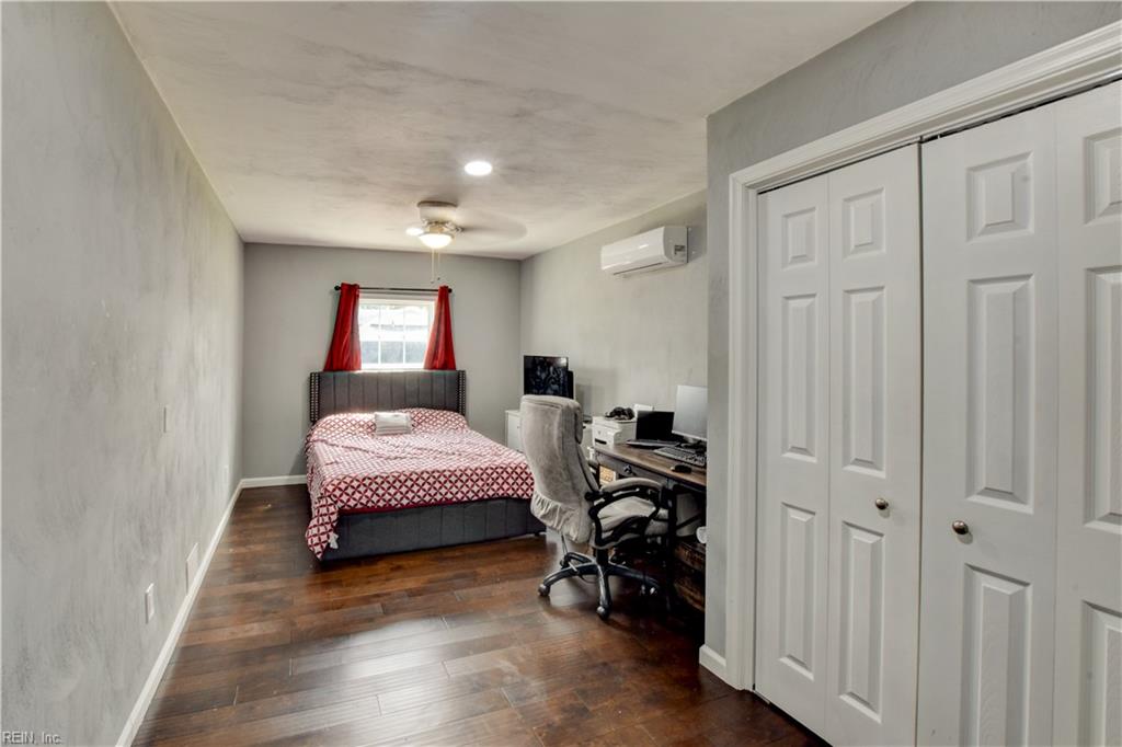 2107 Stalham Rd Property Photo 27
