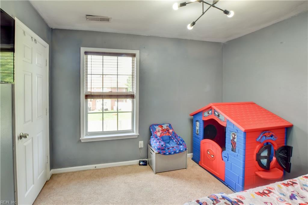 2107 Stalham Rd Property Photo 35