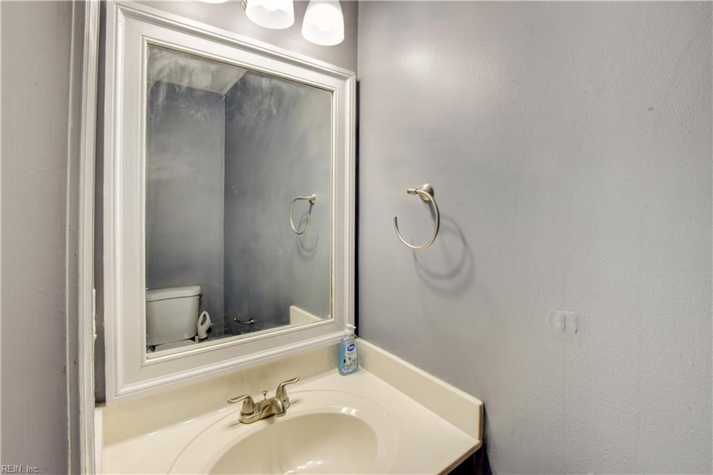 2107 Stalham Rd Property Photo 36