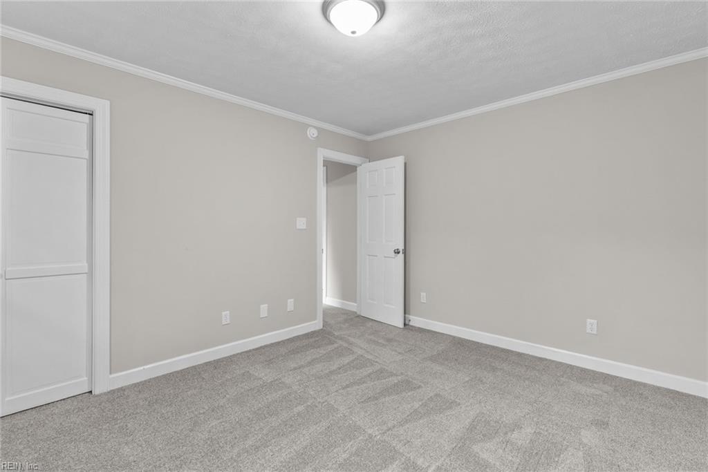 9 Rhodelia Ln Property Photo 34