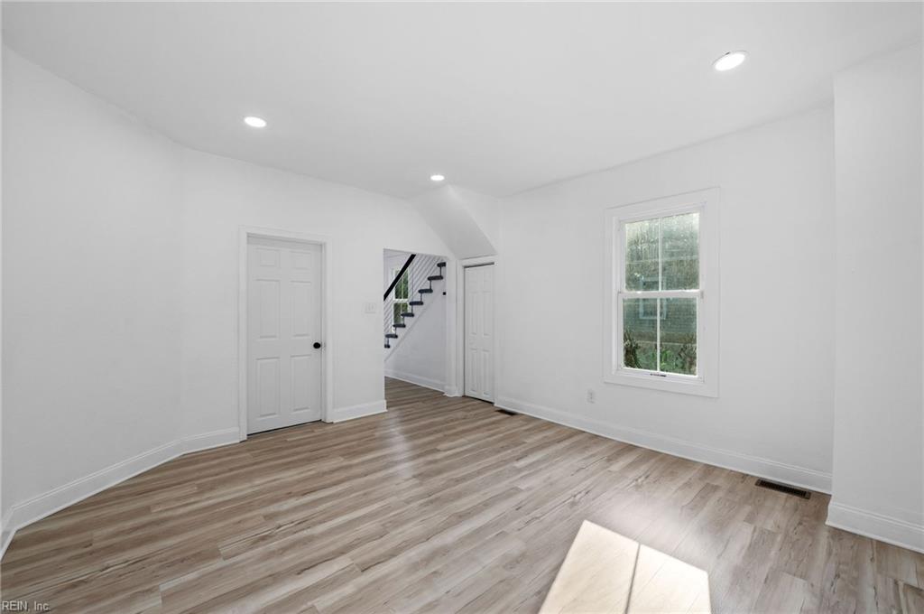 1502 Colon Ave Property Photo 9