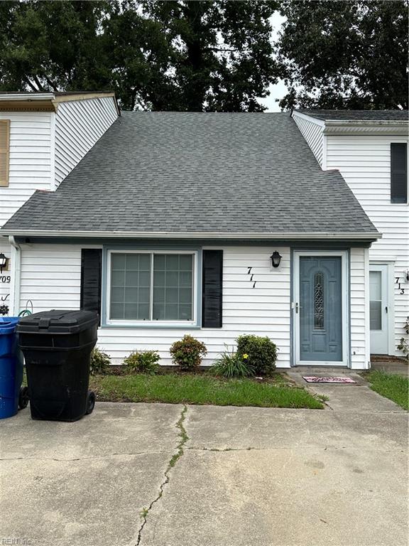 711 Crystal Springs Ct Property Photo 1