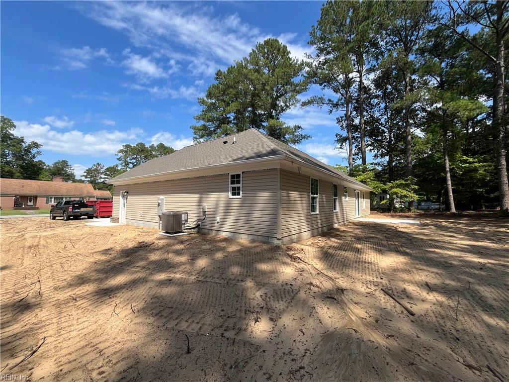 26470 Pine Hvn Property Photo 8