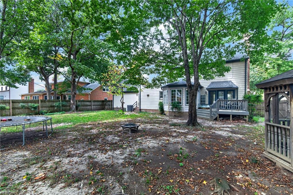 216 Admiral Ct Property Photo 42