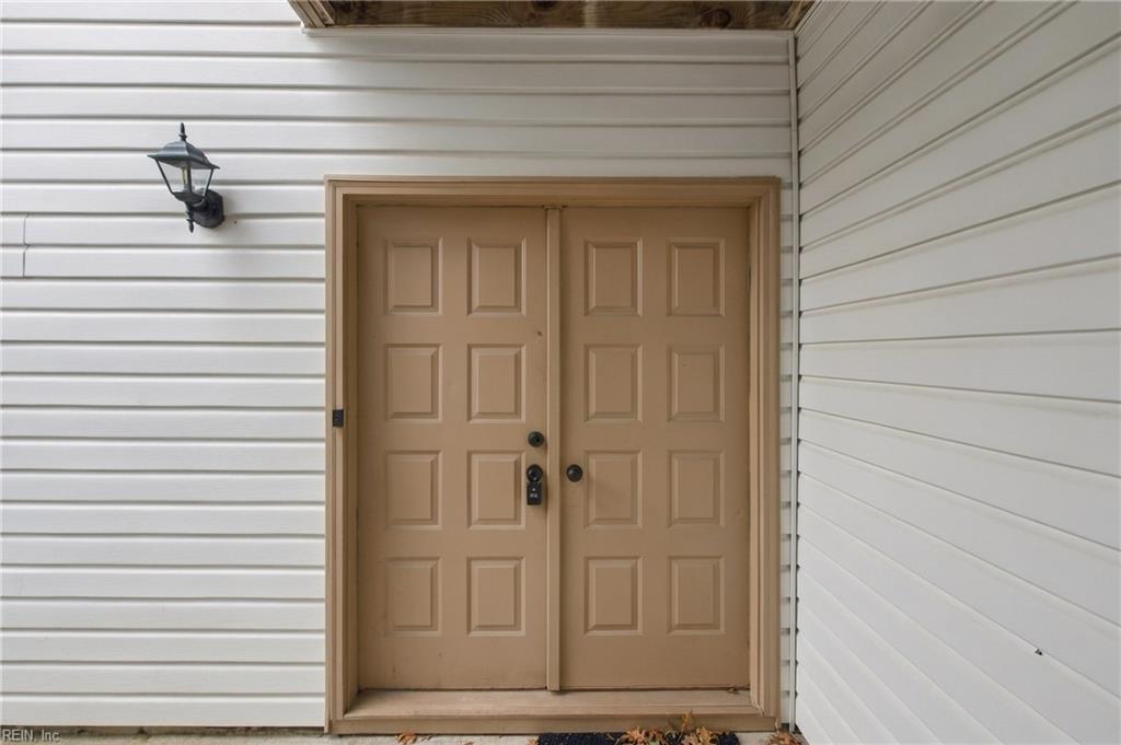 758 Harbor Springs Trl Property Photo 8
