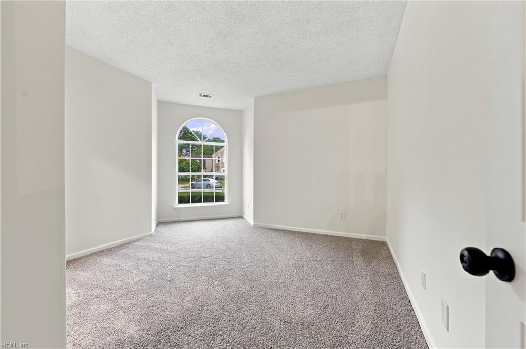 758 Harbor Springs Trl Property Photo 22