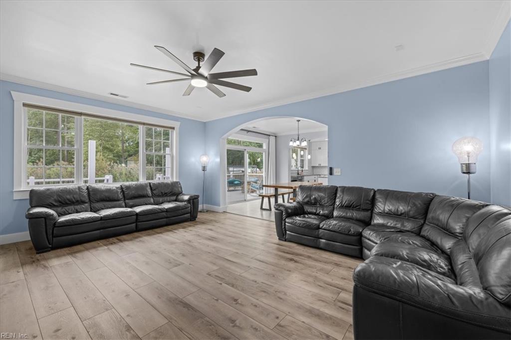 1817 Chloe Ln Property Photo 11
