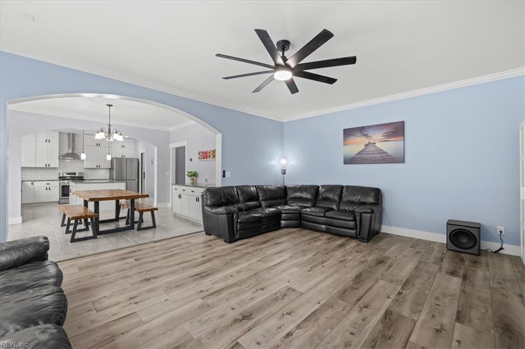 1817 Chloe Ln Property Photo 12