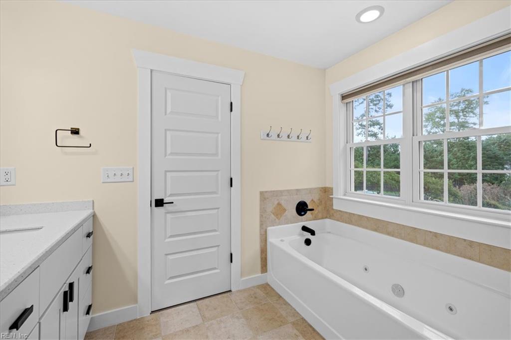 1817 Chloe Ln Property Photo 23