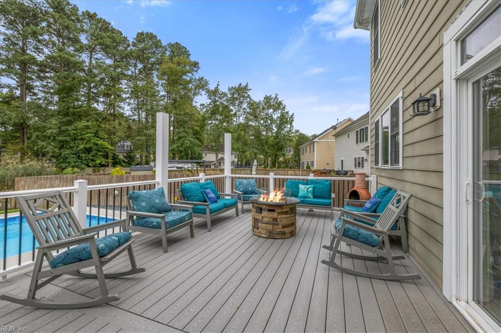 1817 Chloe Ln Property Photo 36