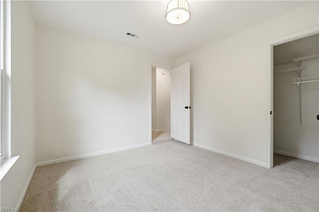 997 Maitland Dr Property Photo 17