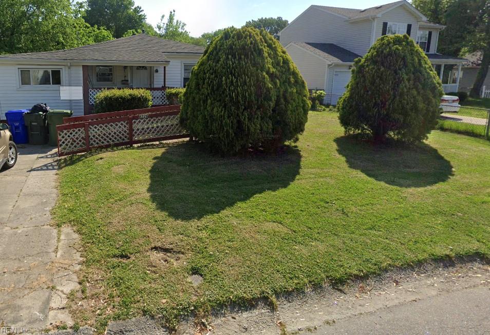 8226 McCloy RD Property Photo 1